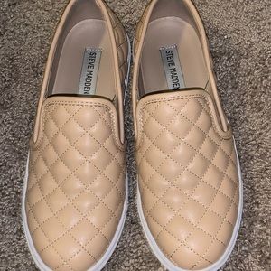 Rose gold/ beige Ecentrcq Steve Madden sneakers
